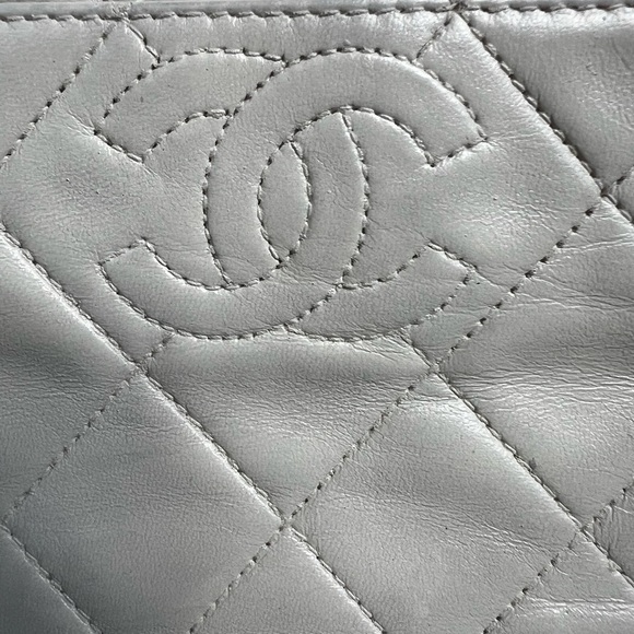 Caviar leather Chanel Quilted CC Bag - Picture 7 of 10